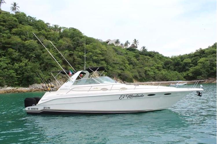 Yates y Embarcaciones en Bahías de Huatulco. Yate El Mentado en Huatulco. Recorrido en Yate en Huatulco. Tour Puesta de Sol en Yate Huatulco Oaxaca. Yates para pesca en Huatulco Oaxaca