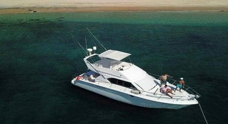 Renta de Yates en Bahías de Huatulco-Yates de 38 pies. Yate Yunque de 38 pies en Huatulco. Recorrido en Yate en Huatulco. Tour Puesta de Sol en Yate Huatulco Oaxaca. Yates para pesca en Huatulco Oaxaca